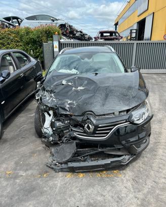 Renault Megane 4 del 2019 per ricambi