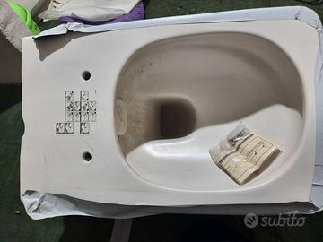 wc modello Vitra opaco