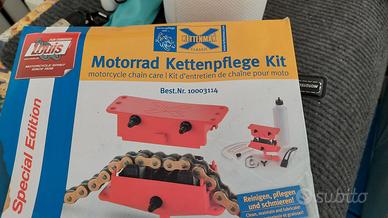 Kit Pulitore per catene moto