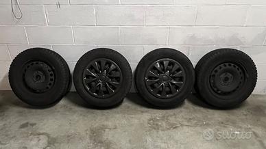 4 Gomme Invernali con Cerchi – Winter Gen 195/65 R