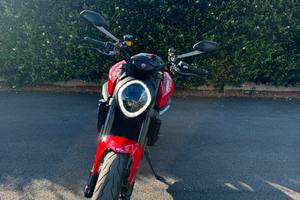 DUCATI MONSTER 937