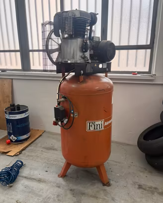 Compressore FINI ADVANCE Verticale