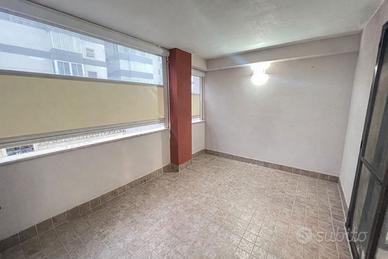 Cappuccini trivani moderno con box e posto auto