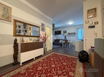 2 LOCALI A RIVOLTA D'ADDA