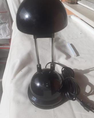 Lampada da tavolo