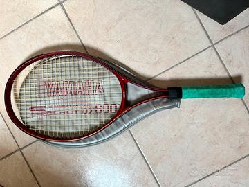 Racchetta da tennis mai usata