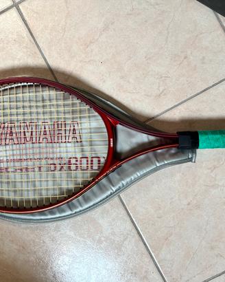 Racchetta da tennis mai usata