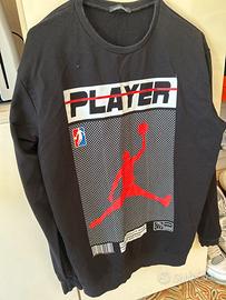 Maglione  nera logo NBA