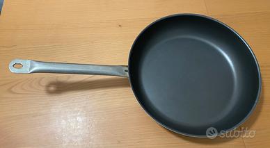 Padella in alluminio, antiaderente diametro 37 cm