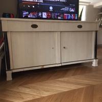 Credenza/buffet decapata
