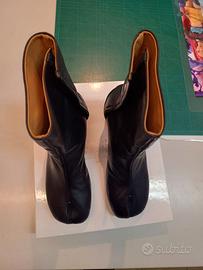 Stivaletti Maison Margiela Tabi Nuovi