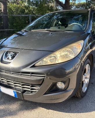 PEUGEOT 207 1.6 HDi 112CV Allure - 2011
