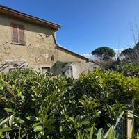 CASA SEMINDIPENDENTE A CANNARA