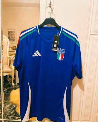 Maglietta da calcio dell’Italia firmata Adidas