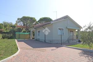 VILLA SINGOLA A MUGGIA