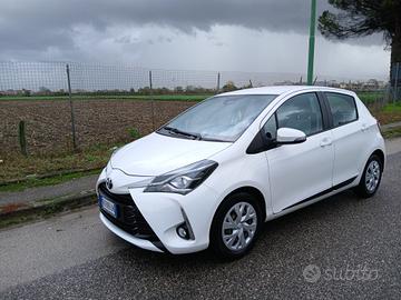 Yaris 1.0 5 porte Km Certificati GaranziA ufficial