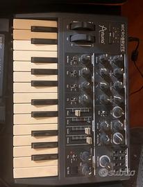 Arturia MicroBrute – synth analogico