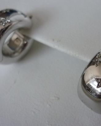 Orecchini oro bianco e brillantini