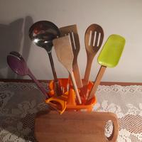 Set attrezzi per cucina in Legno plastica vendibil