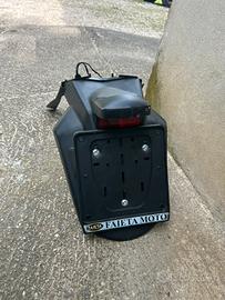 Parafango posteriore tmax 500 anno 2009/2011