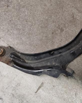 Bracc oscill ant. dx RENAULT CLIO 898cc benz 2017