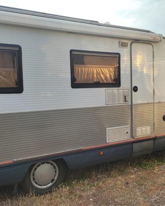 Camper Laika 620