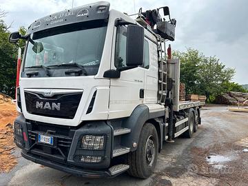 Man tgs 26.480 ribaltabile con gru forestale