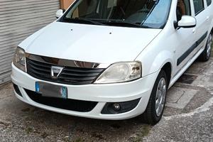 Dacia Logan 7 posti 1.6 GPL