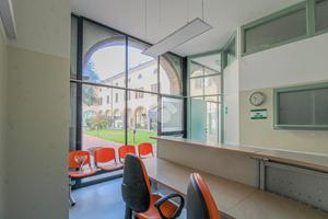 NEGOZIO A PALAZZOLO SULL'OGLIO