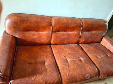 Divano letto vera pelle 