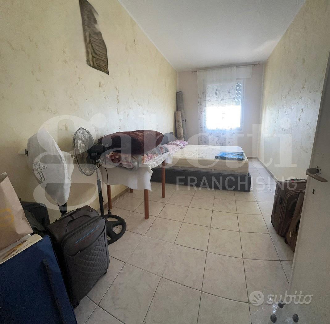 Apartment in Milano, Barona, Municipio 6 - Altro
