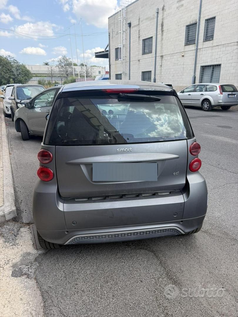 Smart Fortwo 2012 photo 2
