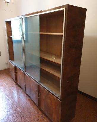 NR.2 SCAFFALI 240*180*40 DA SGOMBRARE CON URGENZA