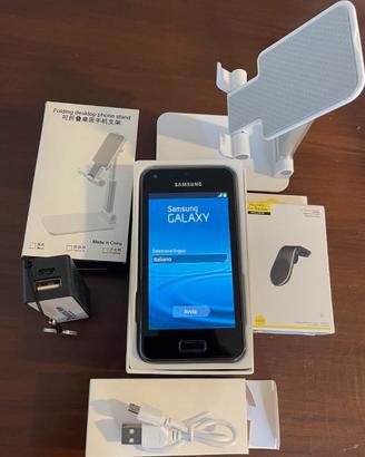 Samsung Galaxy s Advance + accessori vari
