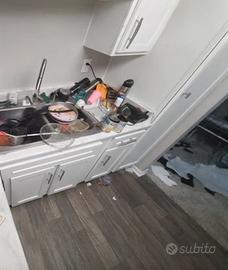 Ragazzo x pulizie . Non do lavoro