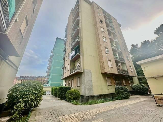 Apartment in Milano, Forze Armate, Municipio 7 - Altro
