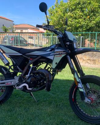 Moto 50 Fantic motard