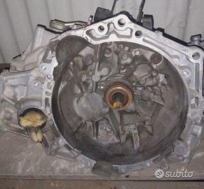 Cambio 6 marce toyota urban cruiser 1.3 benzina