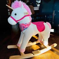 Cavallo a dondolo unicorno