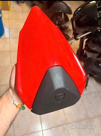 Monoposto e carene ducati panigale 1199 899