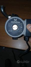 Pompa circolatore Grundfos up 15-60 ao