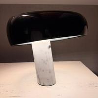 Lampada da tavolo Snoopy - imitazione Flos