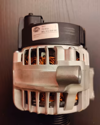 HELLA 8EL 012 428-381 Alternatore

