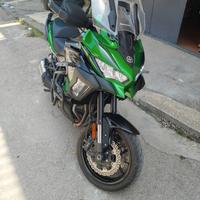 Kawasaki Versys 1000 solo 9000km