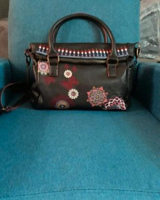 Borsa Desigual