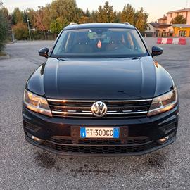 Volkswagen Tiguan 2.0 tdi Style DSG 150 CV