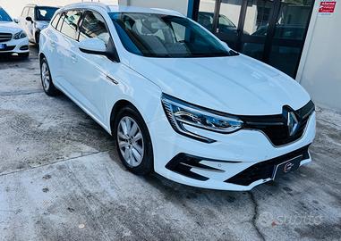 Renault Megane Mégane Blue dCi 115 CV EDC R.S. Lin