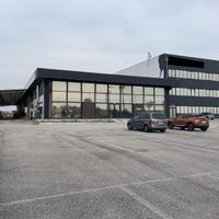 IMMOBILE Fronte autostrada MILANO VENEZIA