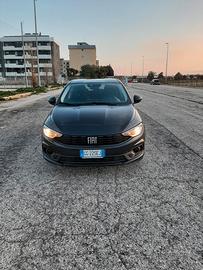 FIAT Tipo - 2021