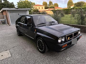 Lancia delta integrale 16
